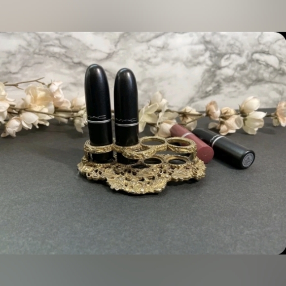 Vintage ^ The Bucklers ^ Lipstick Holder - Picture 9 of 10